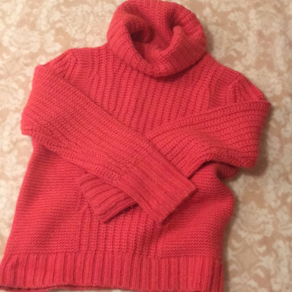 Banana Republic hot pink cozy sweater